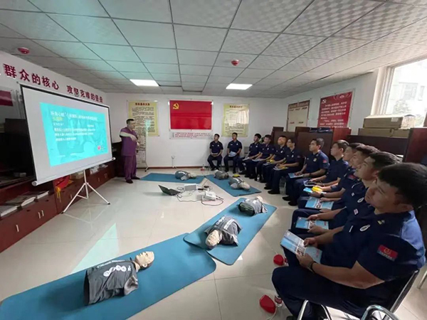 锦州市中心医院为锦州市消防救援支队开展拯救心脏课程培训
