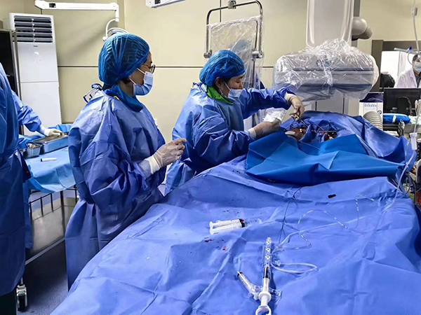优势技术 | 锦州市中心医院心血管内科团队采用极简式TAVR成功为高龄主动脉瓣重度狭窄患者完成瓣膜置换